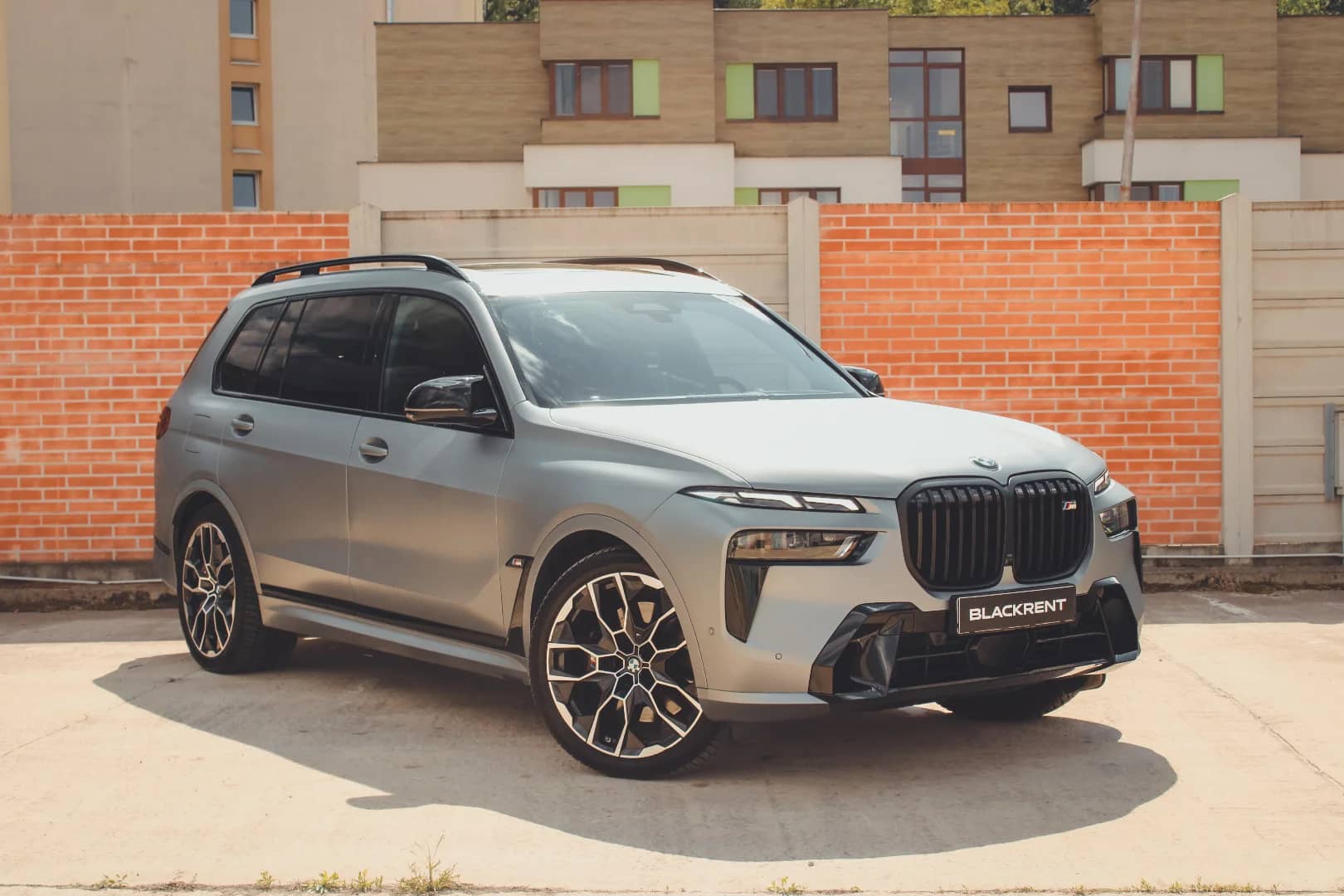 BMW X7 2025 - Kliknutím zobrazíte detail vozidla BMW X7 2025 petrol - Náhľad prémiového vozidla v BlackRent autopožičovni na Slovensku za 190,00€/deň
