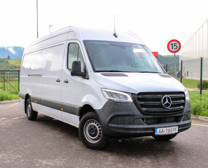 Mercedes Benz Sprinter